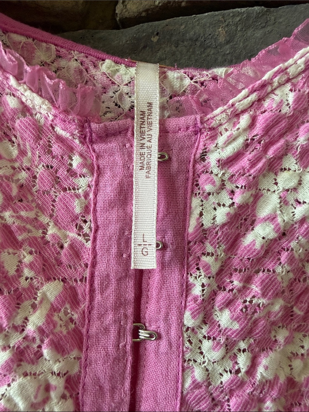 OTTO Pink Puff-Sleeve Floral Lace-Hem Blouse - Picture 3 of 6